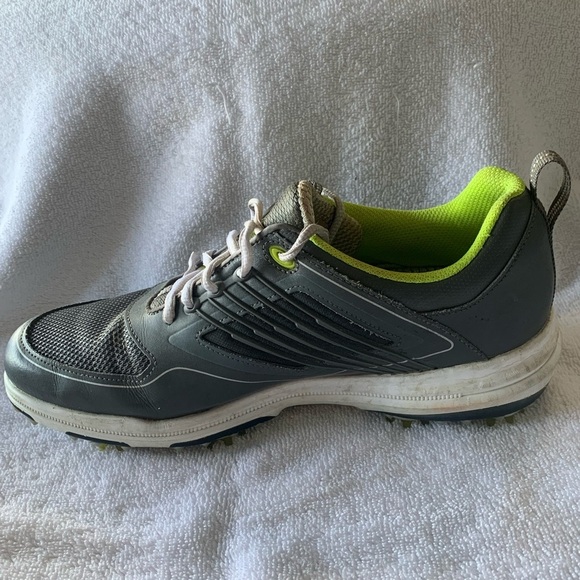 Foot Joy Fury Men’s Golf Shoes Size 9.5 M Gray Green Spikes 51102
Pre Owned - Picture 6 of 13